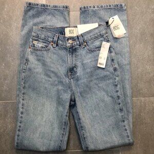 BDG High-Waisted Slim Jean